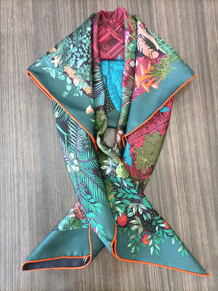Luxury Bags For Travel - Pañuelo de seda de 90 cm