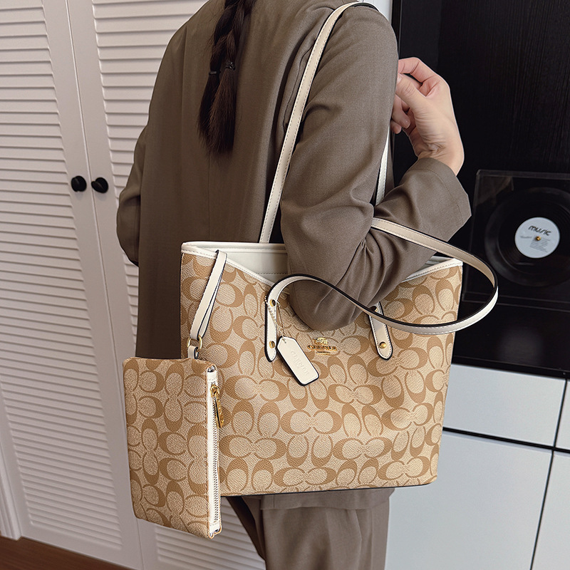 Bolso de Hombro de Diseño de L - Luxury Bags Store reseña y precio