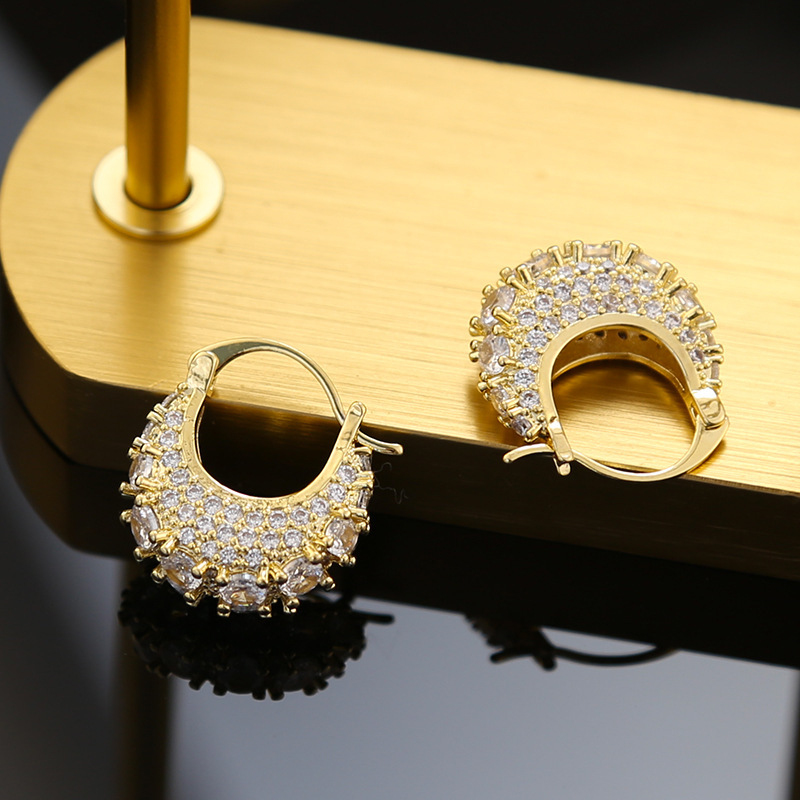 Pendientes de Aro con Diseño M - Luxury Bags Dropshipping reseña y precio